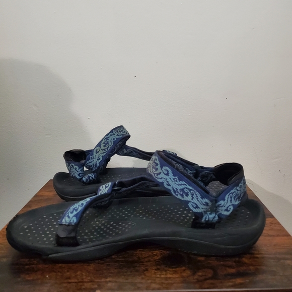 Womens Teva Sandals Size 9 - Picture 2 of 11